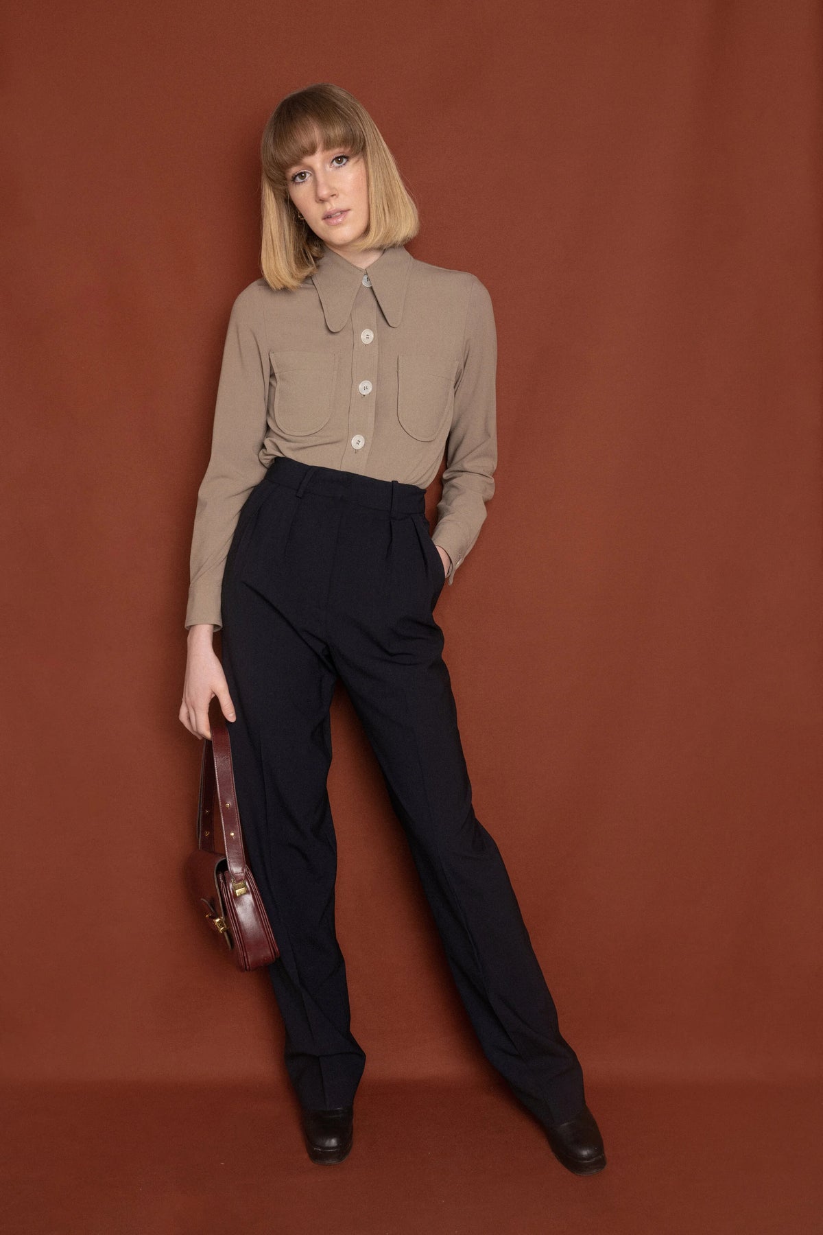 La Chemise Chloé taupe, vue 1
