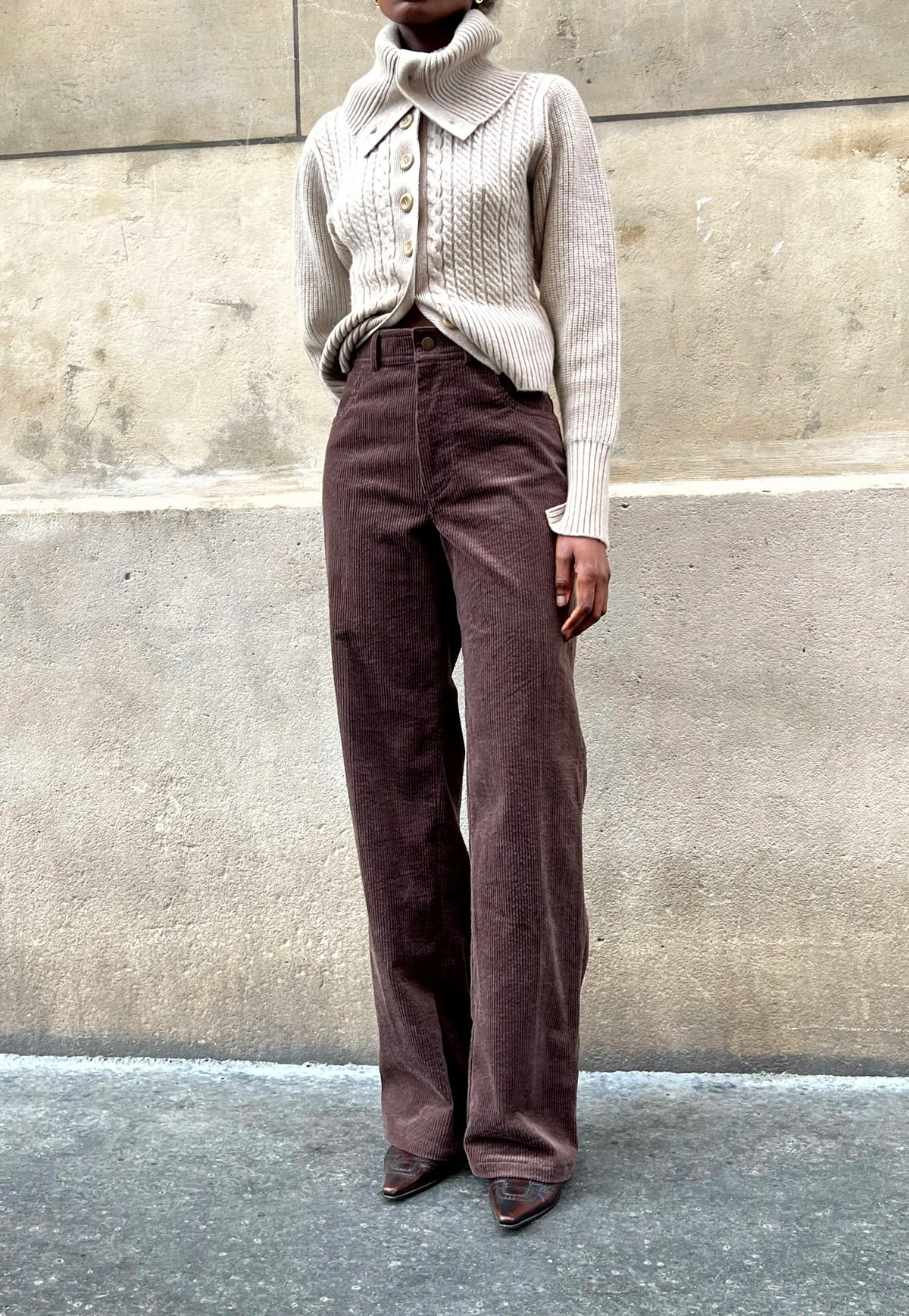 Le Pantalon Vito Velours marron glacé, vue 2