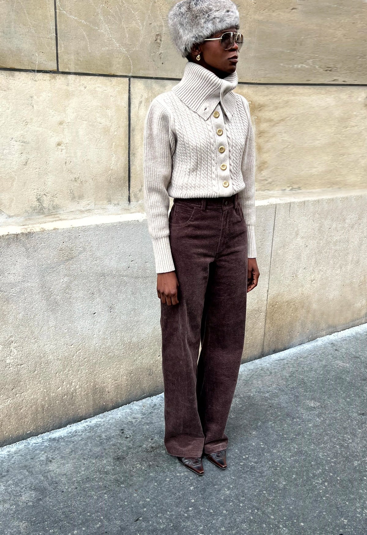 Le Pantalon Vito Velours marron glacé, vue 4