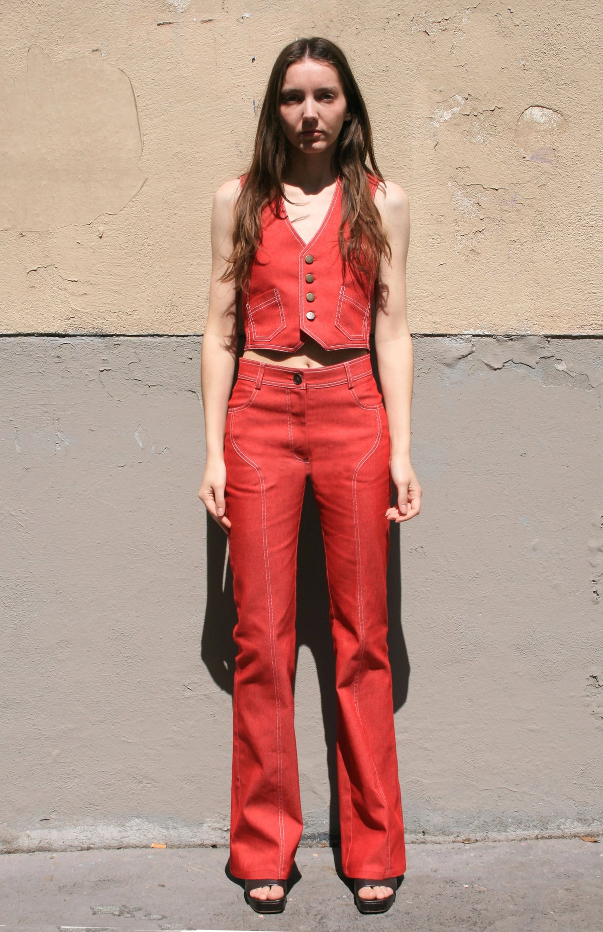 Le Jean Joey rouge, vue 4