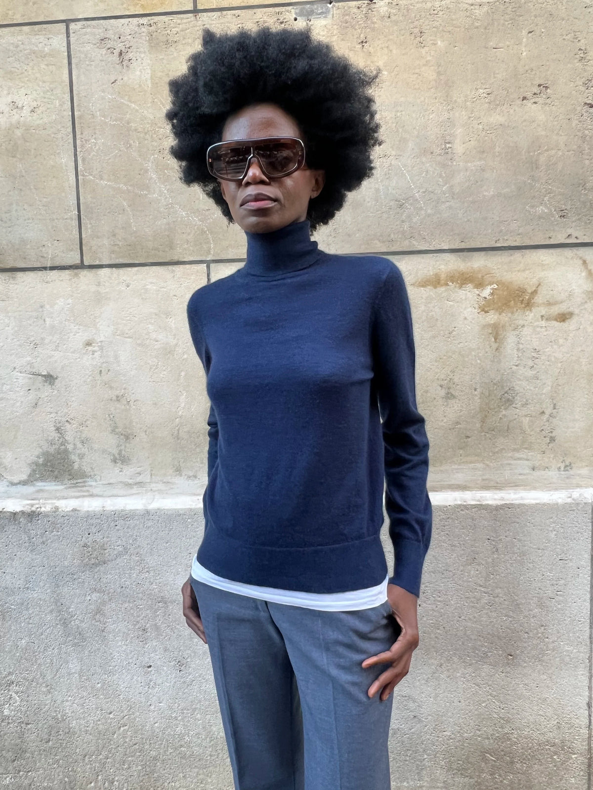 Le Pull Placide Col Roulé Cachemire marine, vue 1